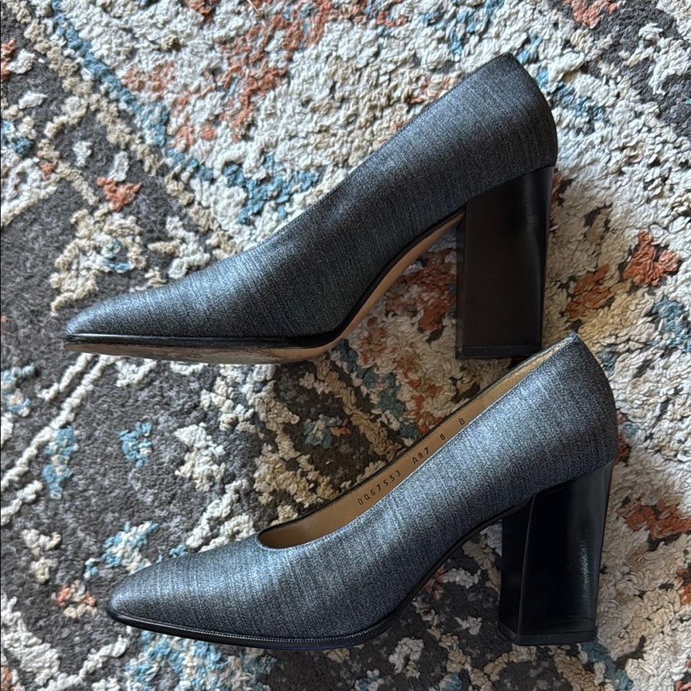 Vintage Salvatore Ferragamo Women's Gray Heels - Picture 2 of 5